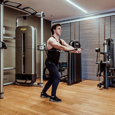 Hotel SLS Buenos Aires Puerto Madero Exterior foto Bodyweight tricep extension