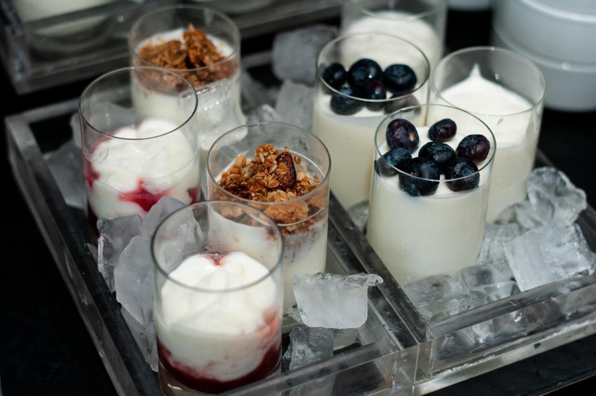 Hotel SLS Buenos Aires Puerto Madero Exterior foto Yogurt with fruit