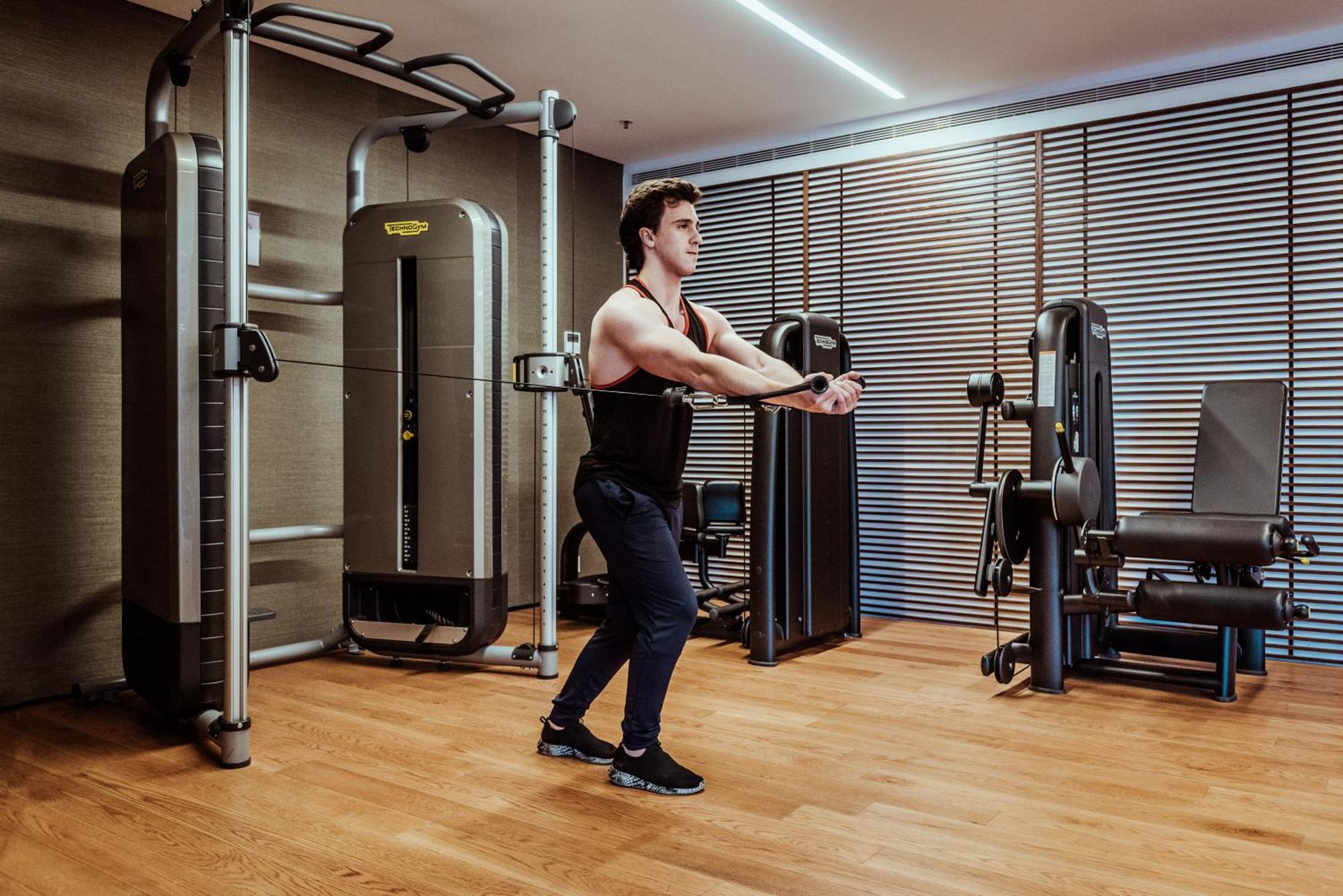 Hotel SLS Buenos Aires Puerto Madero Exterior foto Bodyweight tricep extension