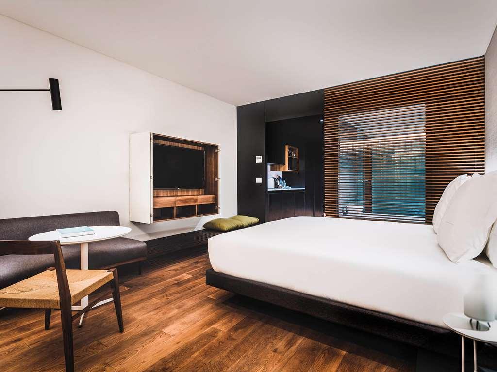 Hotel SLS Buenos Aires Puerto Madero Habitación foto A room at the hotel